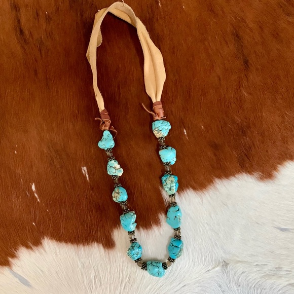 Turquoise Leather Buckskin Handmade Long Beaded Necklace - Picture 5 of 6
